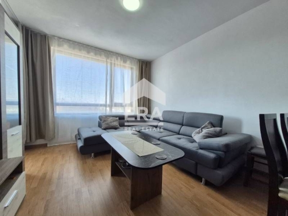 Дава се под наем Двустаен апартамент в Бургас, Изгрев - 67 кв.м за 438.6 € - Снимка #1