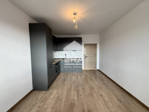 Двустаен апартамент в Варна, Трошево - 59 кв.м за 2424 €/кв.м - Снимка #1