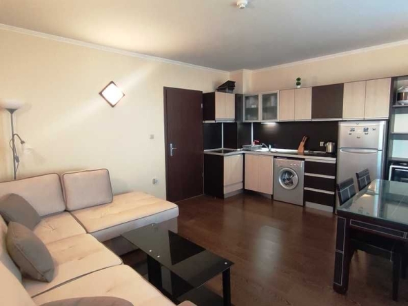 Тристаен апартамент в к.к. Златни пясъци - 105 кв.м за 1239 €/кв.м - Снимка #1