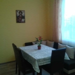 Дава се под наем Тристаен апартамент в Пловдив, Каменица 1 - 89 кв.м за 239.7 € - Снимка #1