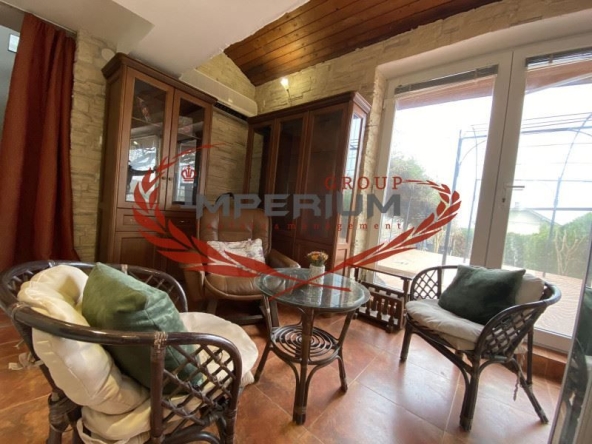 Дава се под наем Къща в Варна, м-т Ракитника - 200 кв.м за 1224 € - Снимка #1