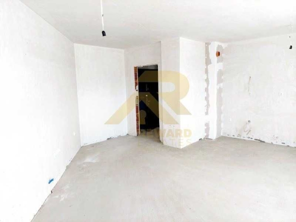 Двустаен апартамент в Перник, Изток - 81 кв.м за 1149 €/кв.м - Снимка #1