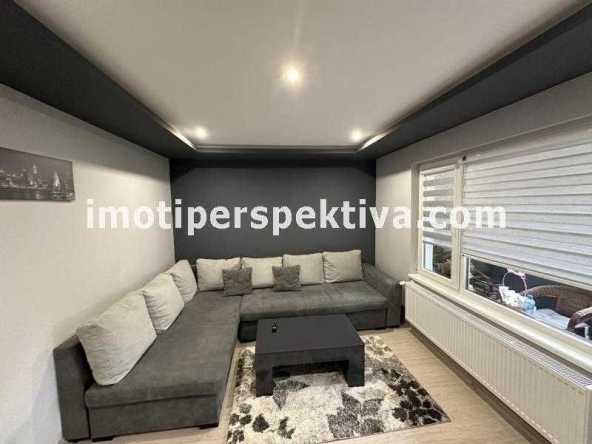 Тристаен апартамент в Пловдив, Кючук Париж - 93 кв.м за 1506 €/кв.м - Снимка #1