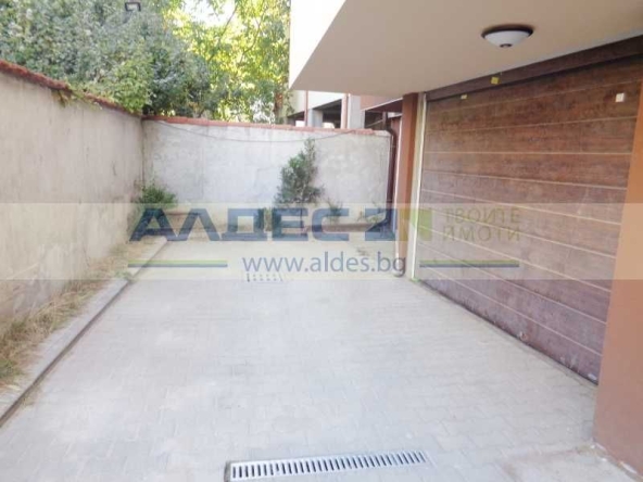 Дава се под наем Гараж / Паркомясто в София, Драгалевци - 23 кв.м за 127.5 € - Снимка #1