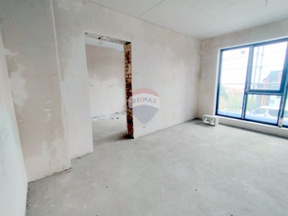 Тристаен апартамент в Варна, Виница - 119 кв.м за 1429 €/кв.м - Снимка #1