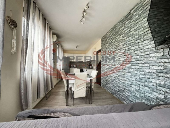 Дава се под наем Тристаен апартамент в Варна, Погреби - 70 кв.м за 663 € - Снимка #1