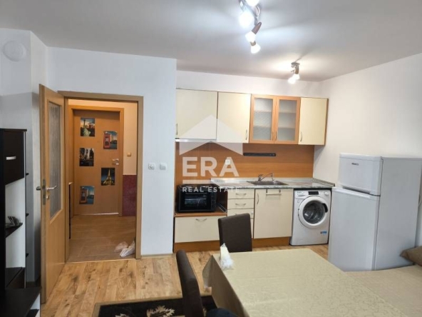 Дава се под наем Двустаен апартамент в Варна, Колхозен пазар - 55 кв.м за 461 € - Снимка #1