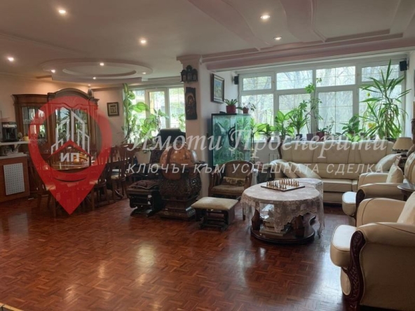 Многостаен апартамент в София, Лозенец - 168 кв.м за 3453 €/кв.м - Снимка #1