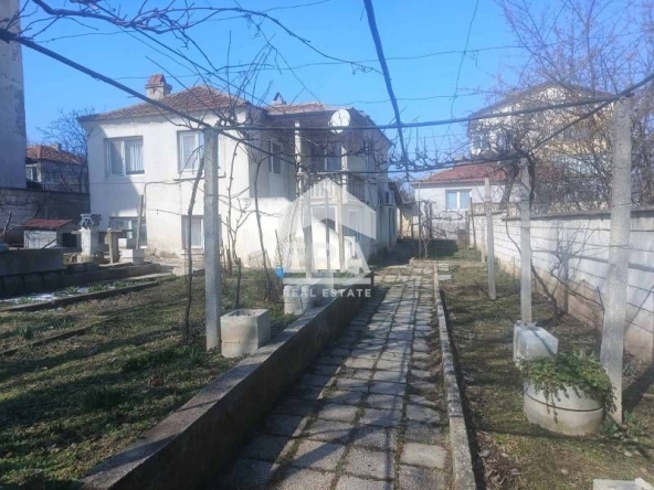 Къща в Варна, Галата - 58 кв.м за 3018 €/кв.м - Снимка #1
