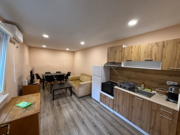 Дава се под наем Къща в София, Център - 43 кв.м за 600 € - Снимка #1