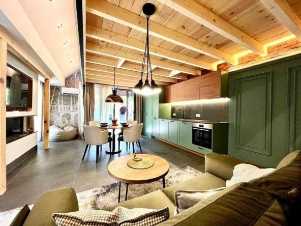 Тристаен апартамент в София, Младост 2 - 97 кв.м за 1475 €/кв.м - Снимка #1