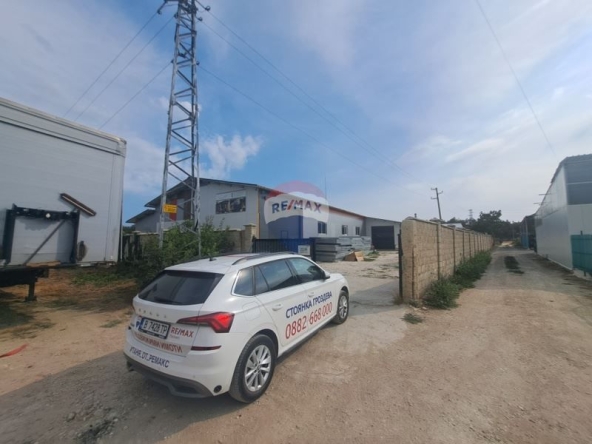 Дава се под наем Склад в с. Каменар, Област Варна - 640 кв.м за 2193 € - Снимка #1