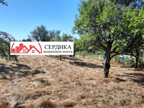 Парцел в с. Големо Бучино, Област Перник - 1763 кв.м за 50 €/кв.м - Снимка #1