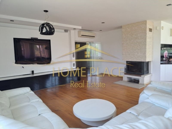 Къща в с. Тополи, Област Варна - 275 кв.м за 1411 €/кв.м - Снимка #1