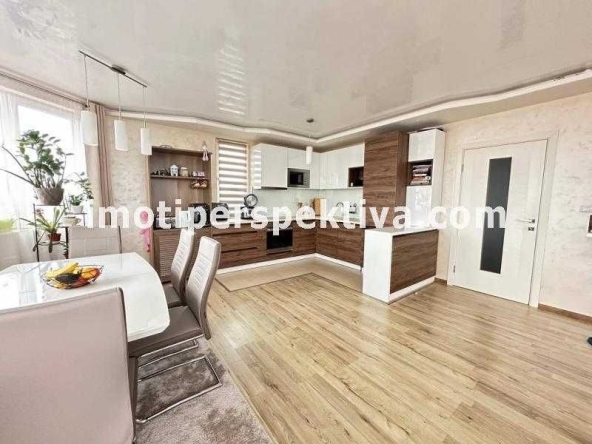 Тристаен апартамент в Пловдив, Беломорски - 104 кв.м за 1991 €/кв.м - Снимка #1