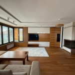 Дава се под наем Четиристаен апартамент в София, Гео Милев - 140 кв.м за 1300 € - Снимка #1