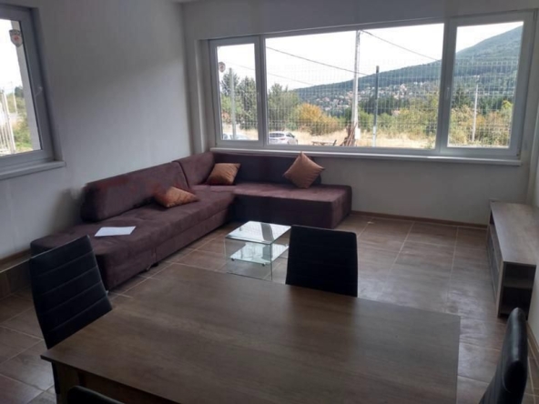 Дава се под наем Къща в София, Княжево - 180 кв.м за 750 € - Снимка #1