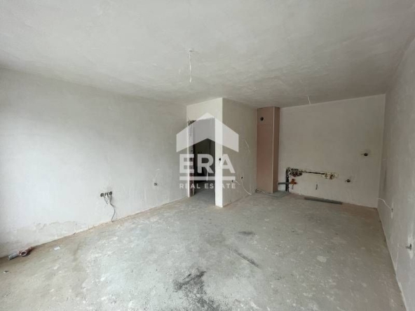 Двустаен апартамент в Варна, м-т Ментешето - 69 кв.м за 1450 €/кв.м - Снимка #1