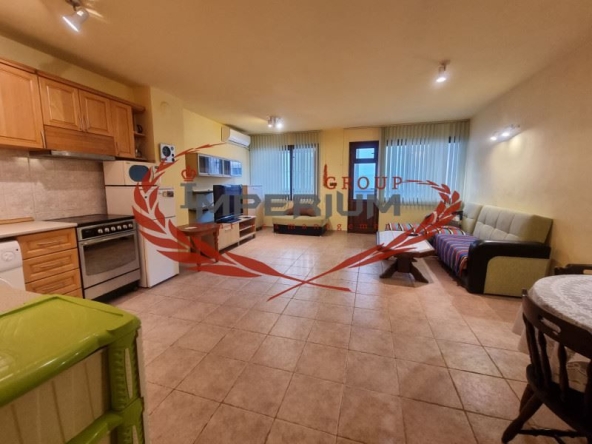 Двустаен апартамент в Варна, Левски - 93 кв.м за 1774 €/кв.м - Снимка #1