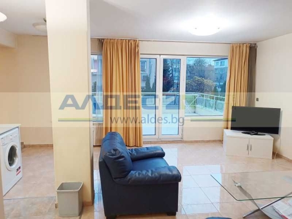 Дава се под наем Двустаен апартамент в София, Гео Милев - 90 кв.м за 600 € - Снимка #1