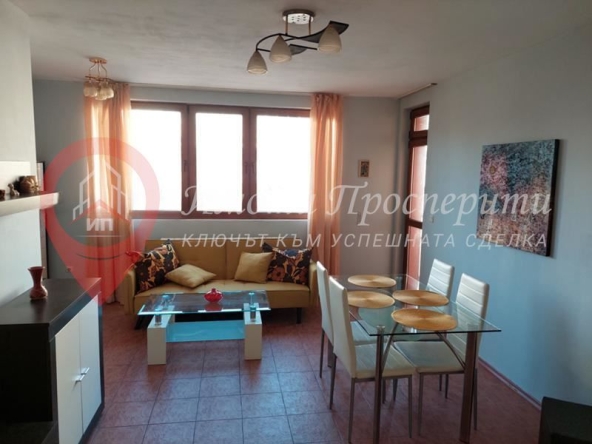 Дава се под наем Двустаен апартамент в София, Лозенец - 70 кв.м за 560 € - Снимка #1