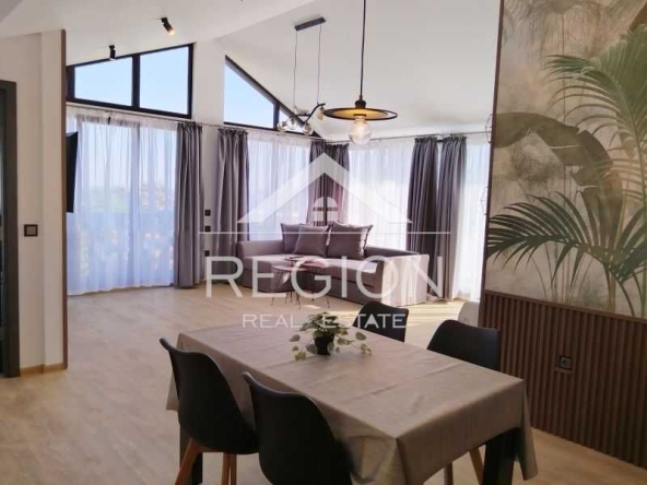 Дава се под наем Четиристаен апартамент в к.к. Св.Св. Константин и Елена - 105 кв.м за 900 € - Снимка #1