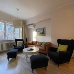 Дава се под наем Тристаен апартамент в София, Център - 90 кв.м за 1000 € - Снимка #1