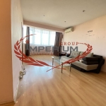 Дава се под наем Двустаен апартамент в Варна, Цветен квартал - 65 кв.м за 408 € - Снимка #1