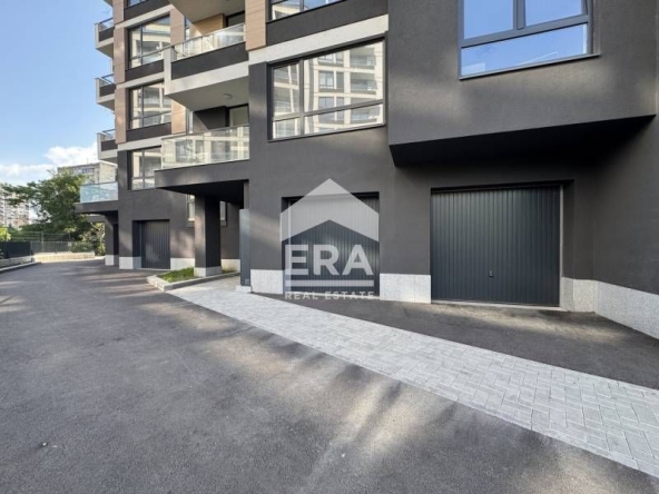 Дава се под наем Гараж / Паркомясто в София, Бъкстон - 18 кв.м за 135 € - Снимка #1