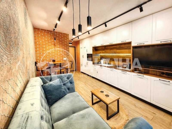 Дава се под наем Едностаен апартамент в Пловдив, Тракия - 38 кв.м за 89000 € - Снимка #1