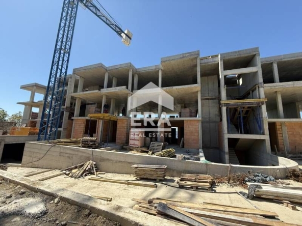 Тристаен апартамент в Варна, Бриз - 137 кв.м за 2106 €/кв.м - Снимка #1