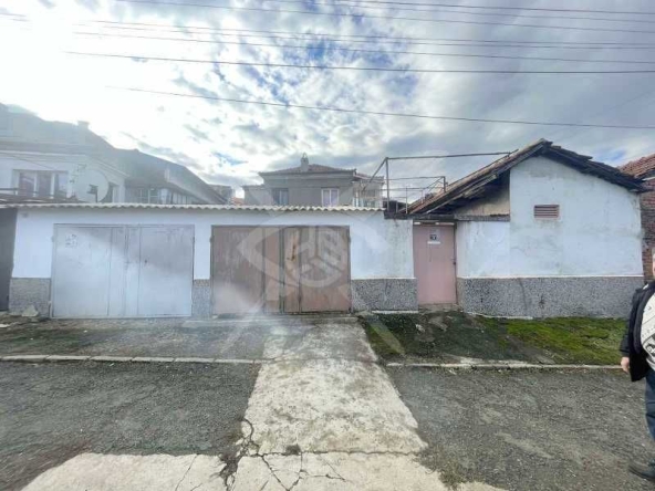 Къща в Карнобат - 60 кв.м за 750 €/кв.м - Снимка #1