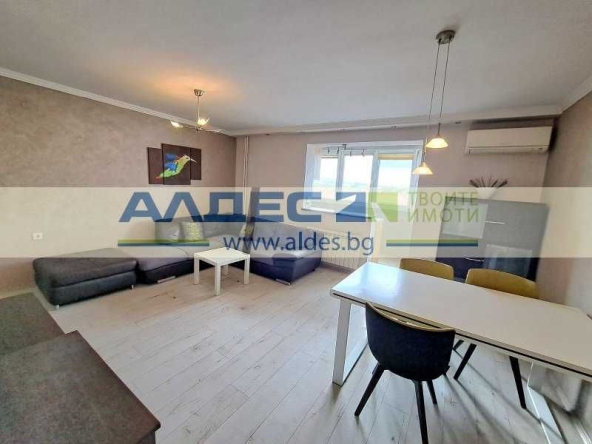 Тристаен апартамент в София, Света Троица - 84 кв.м за 2715 €/кв.м - Снимка #1