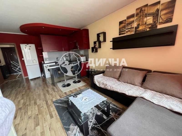 Двустаен апартамент в Пловдив, Кършияка - 68 кв.м за 2059 €/кв.м - Снимка #1