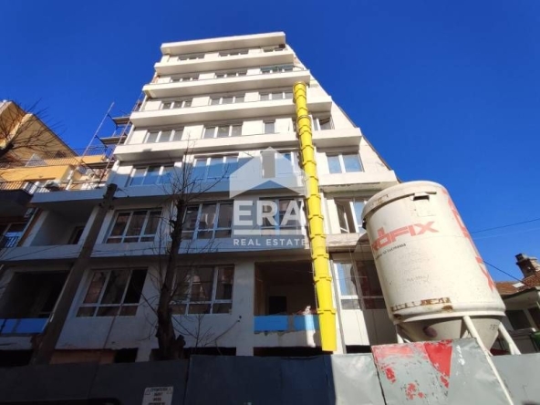 Едностаен апартамент в Варна, Погреби - 40 кв.м за 1500 €/кв.м - Снимка #1