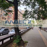 Двустаен апартамент в София, Център - 70 кв.м за 4143 €/кв.м - Снимка #1