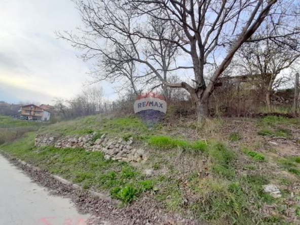 Парцел в с. Кичево, Област Варна - 1211 кв.м за 18 €/кв.м - Снимка #1