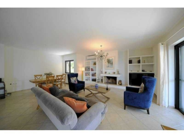 Дава се под наем Двустаен апартамент в София, Гео Милев - 88 кв.м за 420 € - Снимка #1