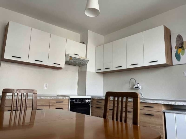 Дава се под наем Тристаен апартамент в София, Левски - 115 кв.м за 509.49 € - Снимка #1