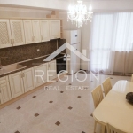 Дава се под наем Многостаен апартамент в Варна, Младост 2 - 300 кв.м за 1600 € - Снимка #1