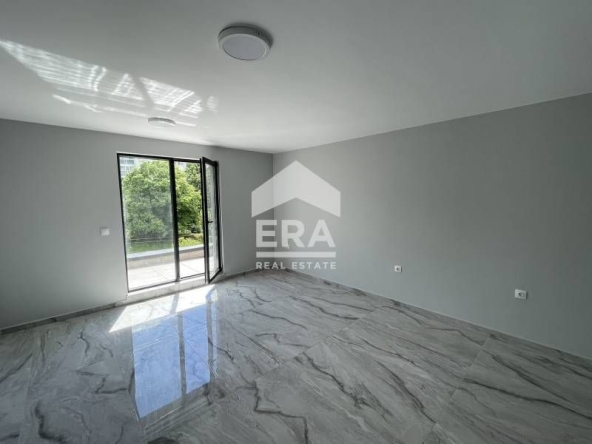 Двустаен апартамент в Варна, м-т Ментешето - 69 кв.м за 1477 €/кв.м - Снимка #1