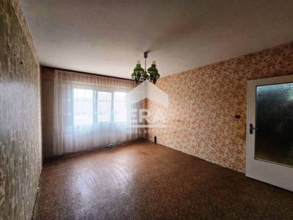 Едностаен апартамент в Русе, Чародейка - Юг - 42 кв.м за 1048 €/кв.м - Снимка #1