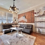 Дава се под наем Тристаен апартамент в София, Център - 70 кв.м за 700 € - Снимка #1