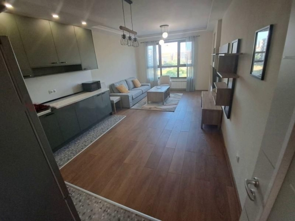 Дава се под наем Двустаен апартамент в София, Младост 4 - 69 кв.м за 649 € - Снимка #1
