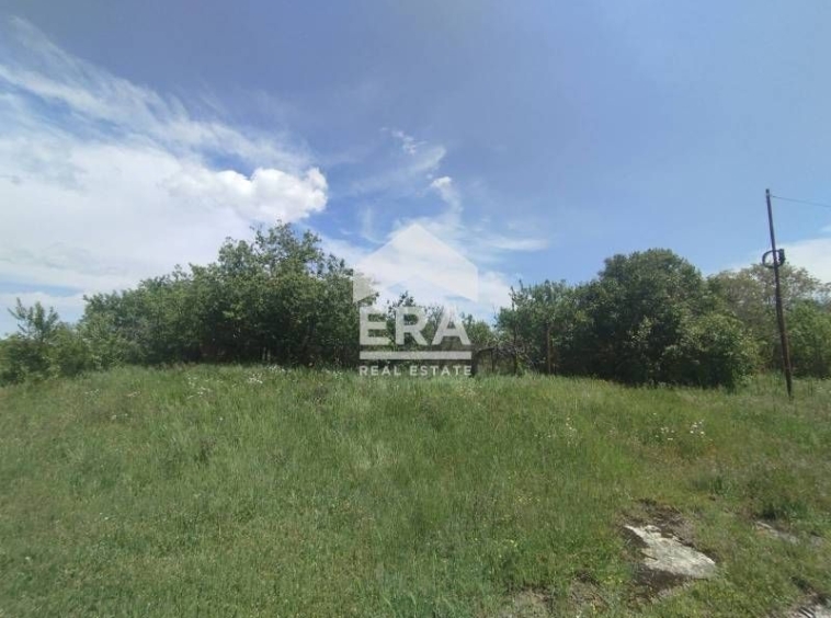 Парцел в с. Куманово, Област Варна - 645 кв.м за 52 €/кв.м - Снимка #1