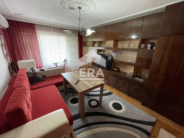 Тристаен апартамент в Варна, Цветен квартал - 81 кв.м за 1851 €/кв.м - Снимка #1