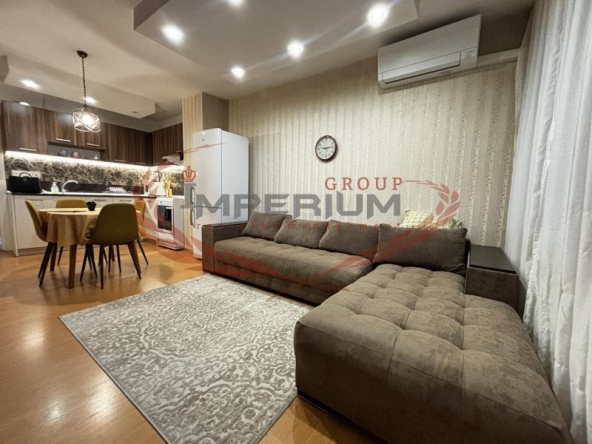 Дава се под наем Двустаен апартамент в Варна, Спортна зала - 60 кв.м за 510 € - Снимка #1