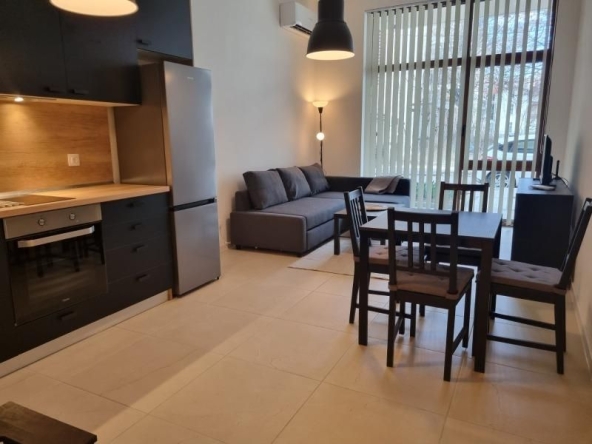 Дава се под наем Двустаен апартамент в София, Център - 91 кв.м за 600 € - Снимка #1