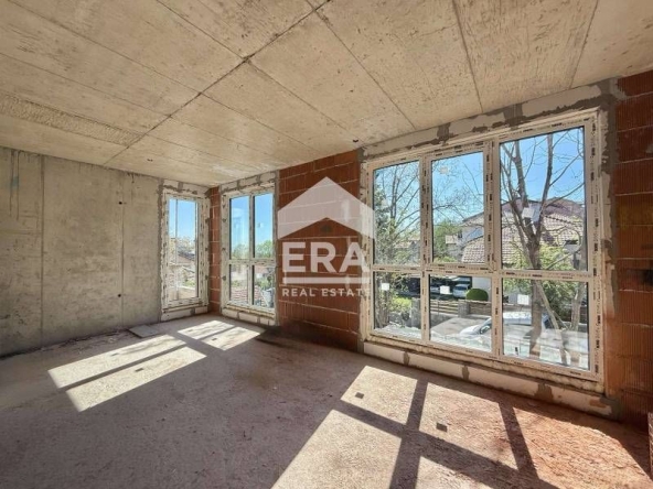 Тристаен апартамент в София, Бояна - 111 кв.м за 3532 €/кв.м - Снимка #1