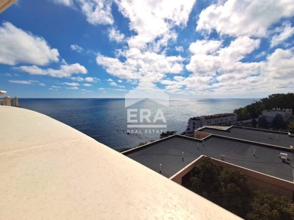 Дава се под наем Двустаен апартамент в Варна, Чайка - 82 кв.м за 850 € - Снимка #1